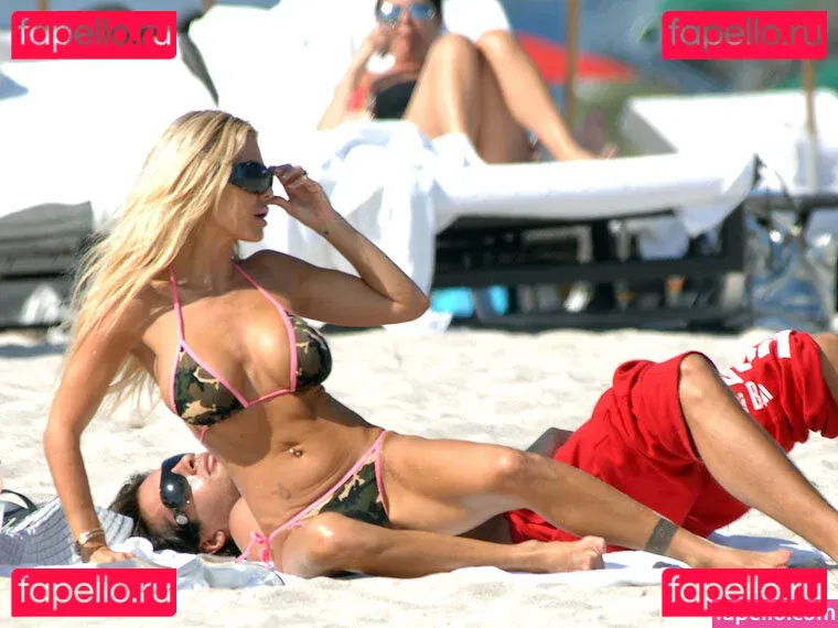 Shauna Sand Onlyfans Photo Gallery 