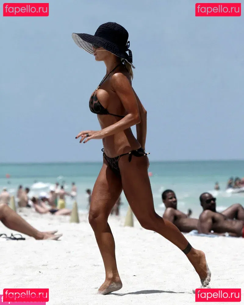 Shauna Sand Onlyfans Photo Gallery 