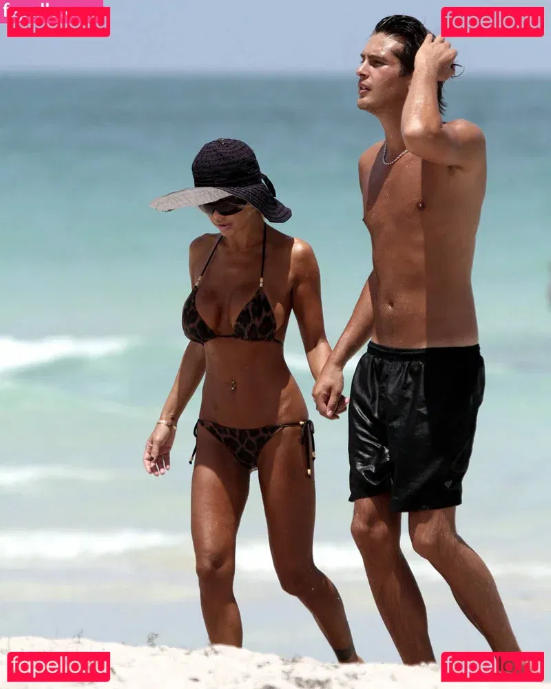 Shauna Sand Onlyfans Photo Gallery 