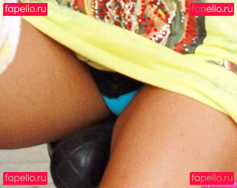 Shauna Sand Onlyfans Photo Gallery 