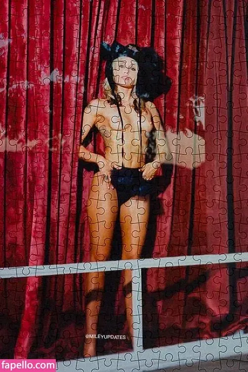 milagross.c Onlyfans Photo Gallery 