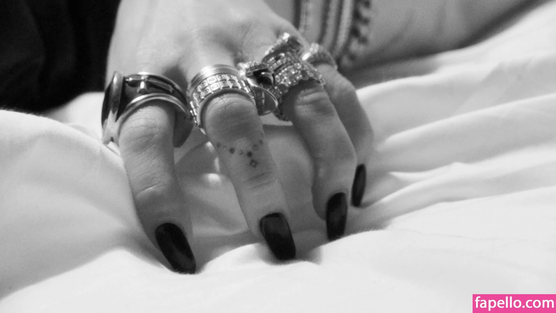 milagross.c Onlyfans Photo Gallery 