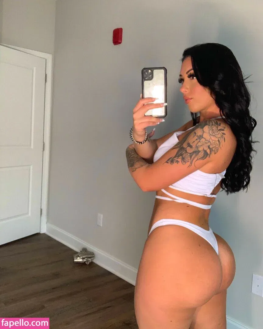 Hayley Davies Onlyfans Photo Gallery 