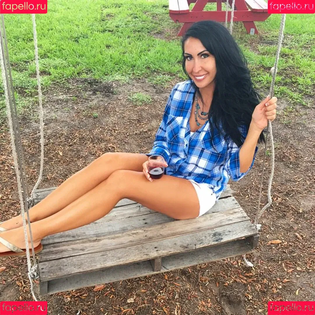 Samantha Love Onlyfans Photo Gallery 