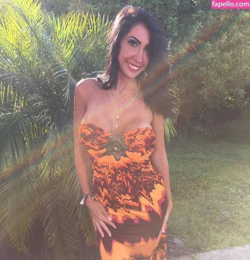 Samantha Love Onlyfans Photo Gallery 