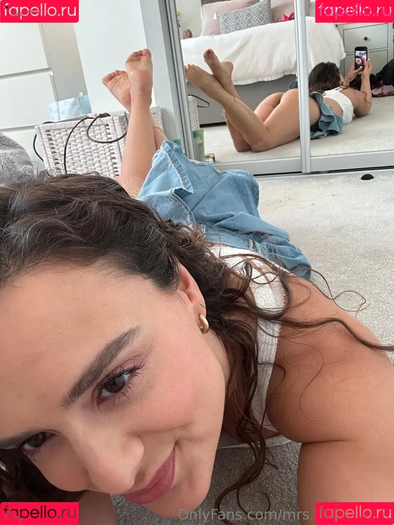 mrs.anasawyer Onlyfans Photo Gallery 