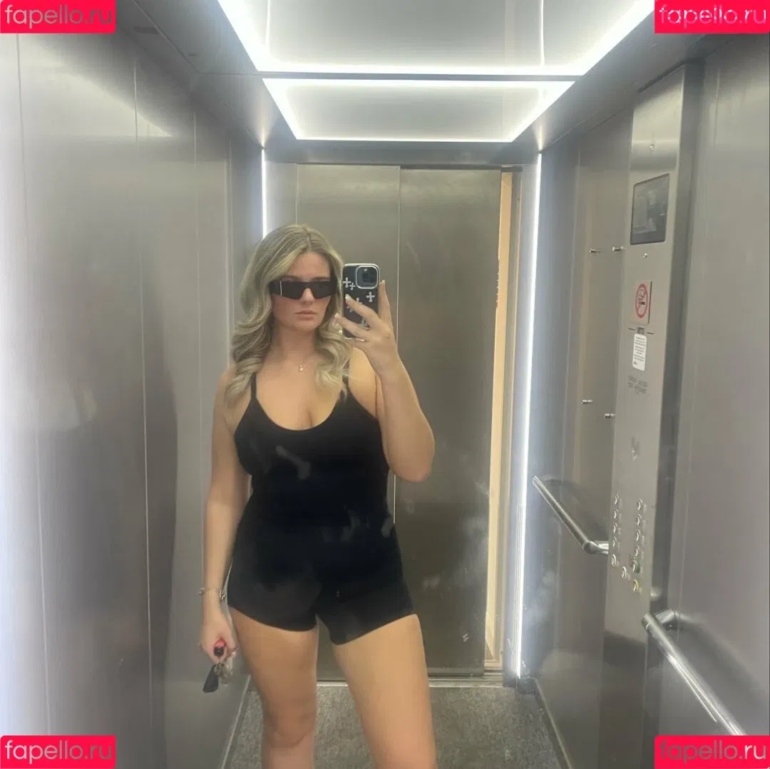 Ellis Lunt Onlyfans Photo Gallery 