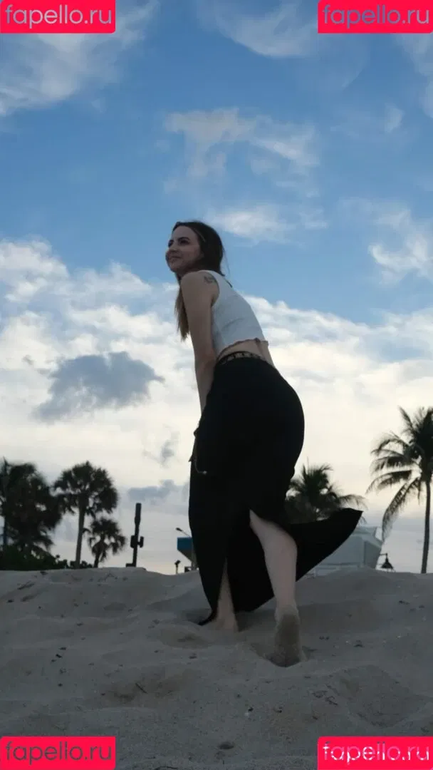 Bobbialthon Onlyfans Photo Gallery 
