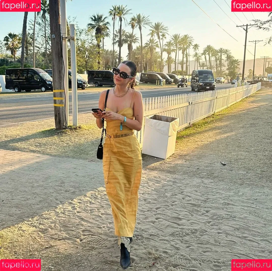 Bobbialthon Onlyfans Photo Gallery 