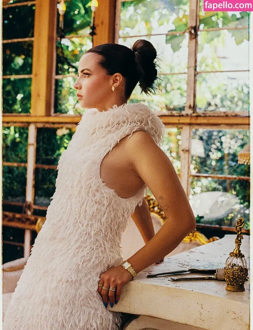 Bobbialthon Onlyfans Photo Gallery 