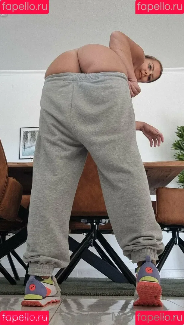 calymorgan Onlyfans Photo Gallery 