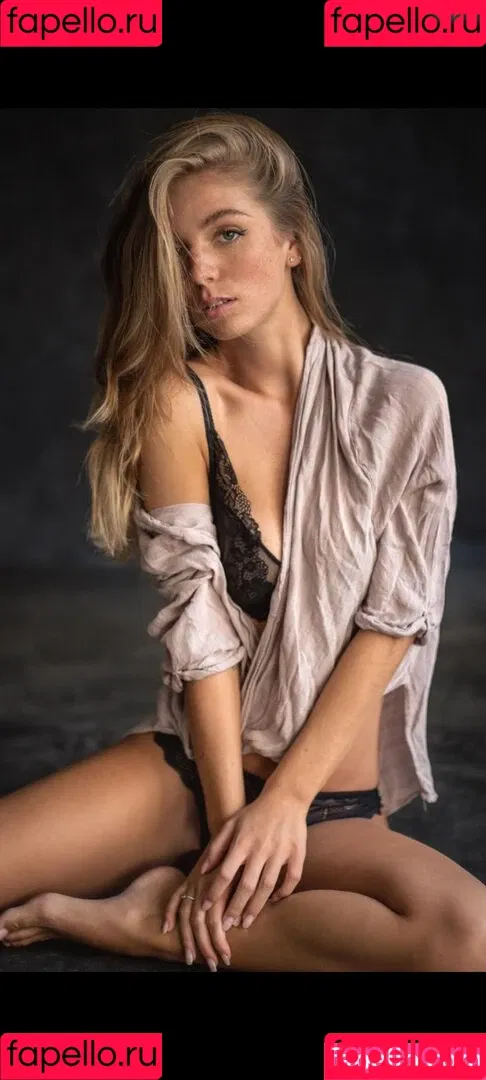 Alina Katharina - Nie_alina Onlyfans Photo Gallery 