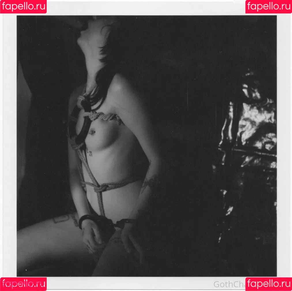 Charlotte Sartre Onlyfans Photo Gallery 