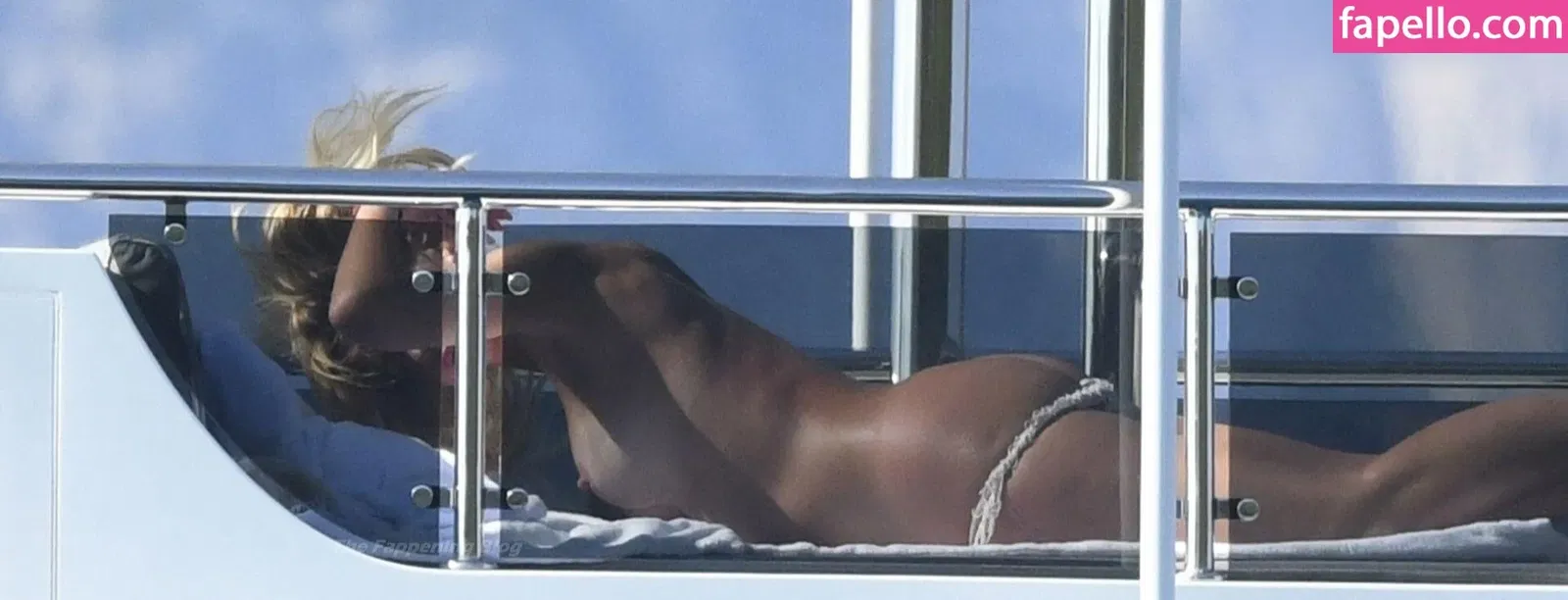 Valeria Marini Onlyfans Photo Gallery 