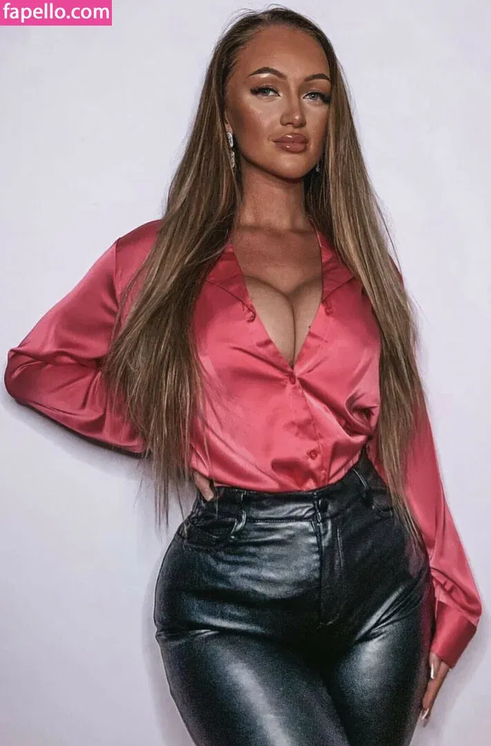 Christina Laegreid Onlyfans Photo Gallery 