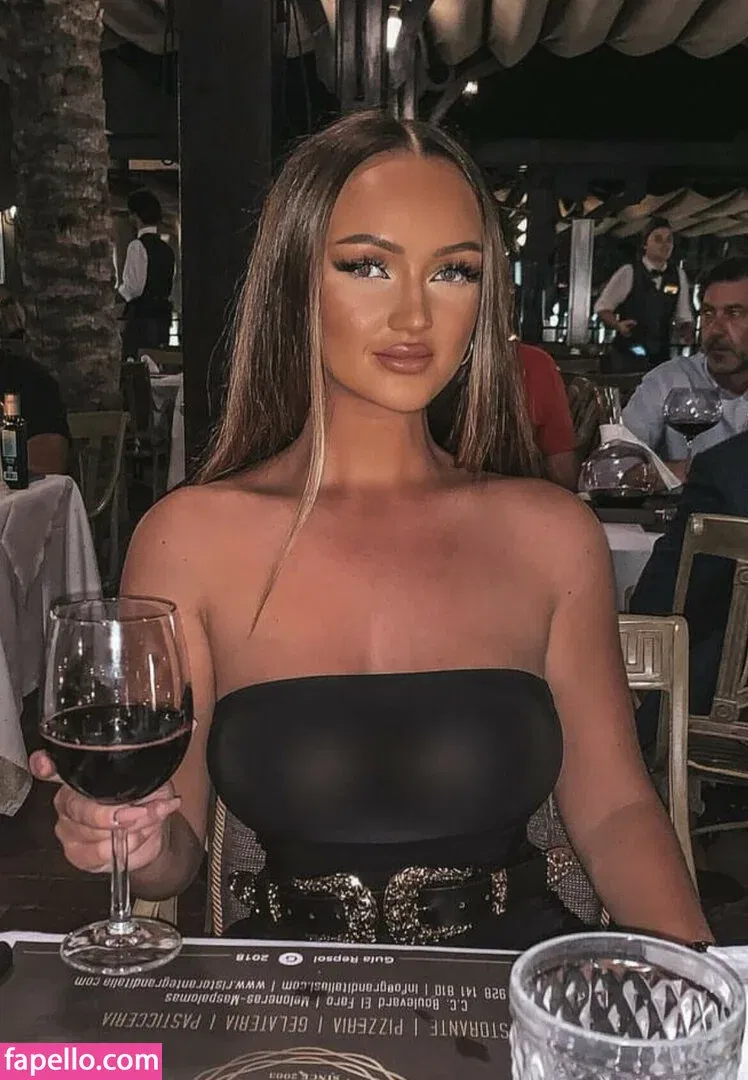 Christina Laegreid Onlyfans Photo Gallery 