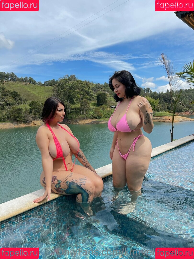 Kim Velez Onlyfans Photo Gallery 