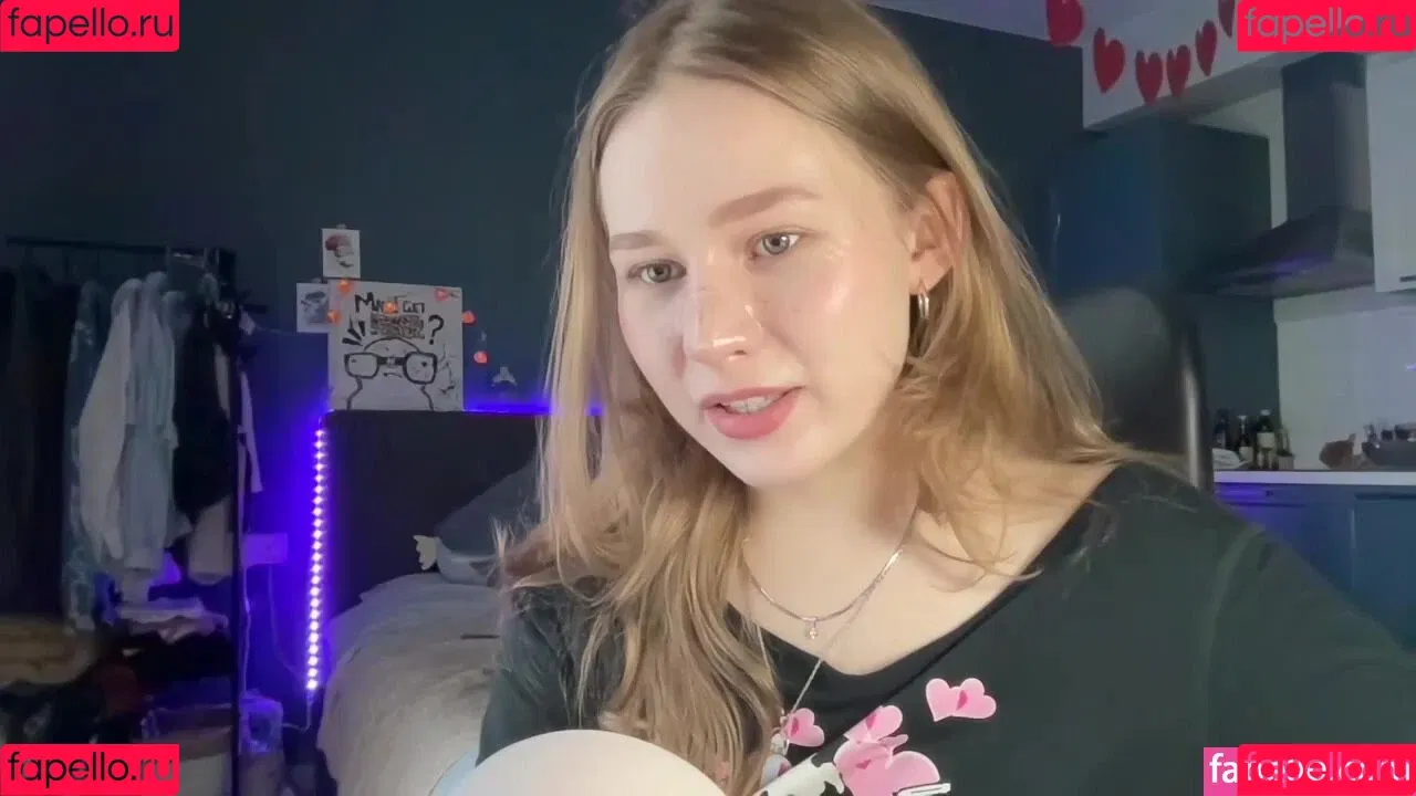 WhoIsAlisa Onlyfans Photo Gallery 