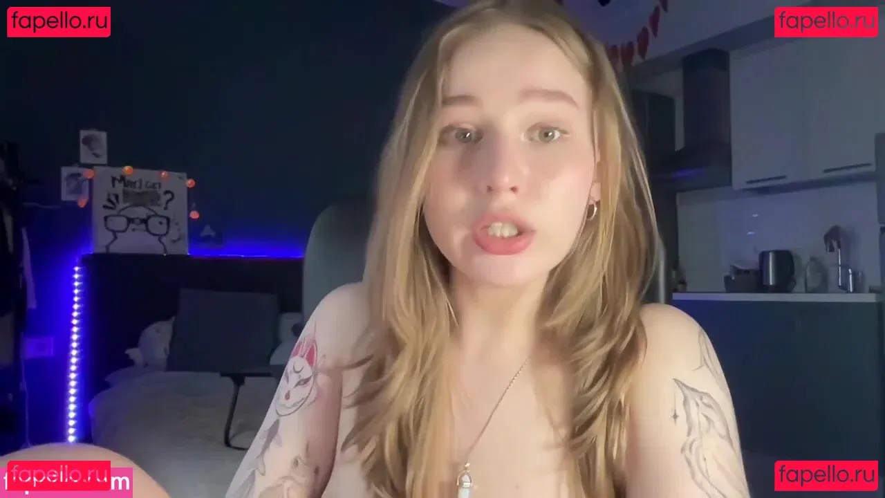 WhoIsAlisa Onlyfans Photo Gallery 