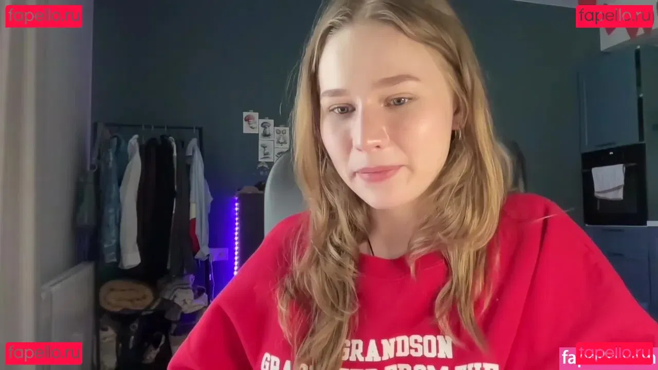 WhoIsAlisa Onlyfans Photo Gallery 