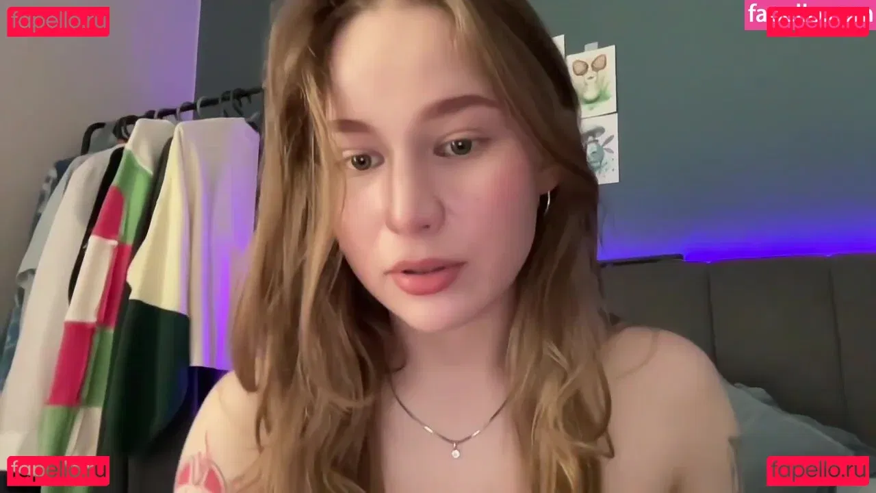 WhoIsAlisa Onlyfans Photo Gallery 