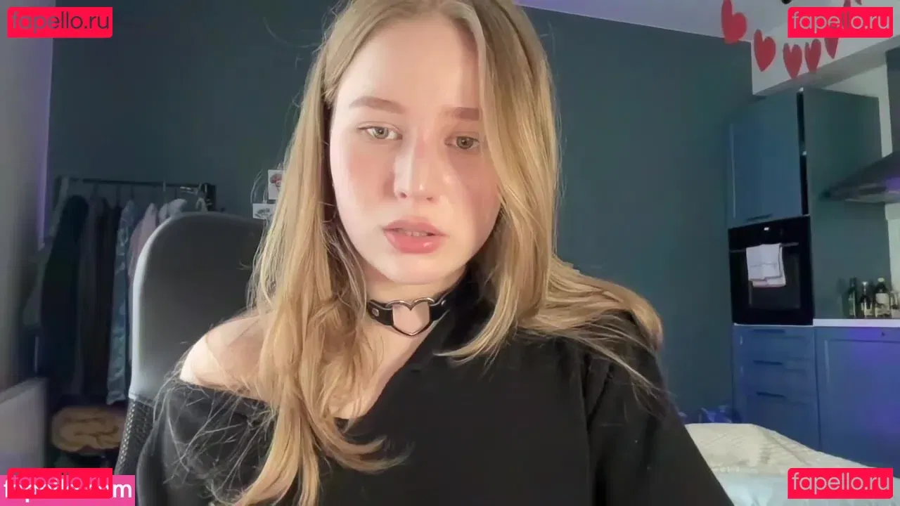 WhoIsAlisa Onlyfans Photo Gallery 