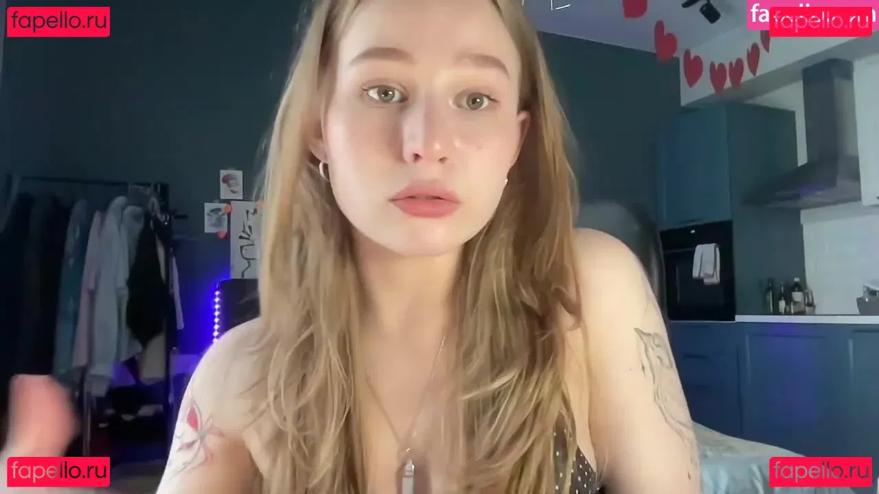 WhoIsAlisa Onlyfans Photo Gallery 