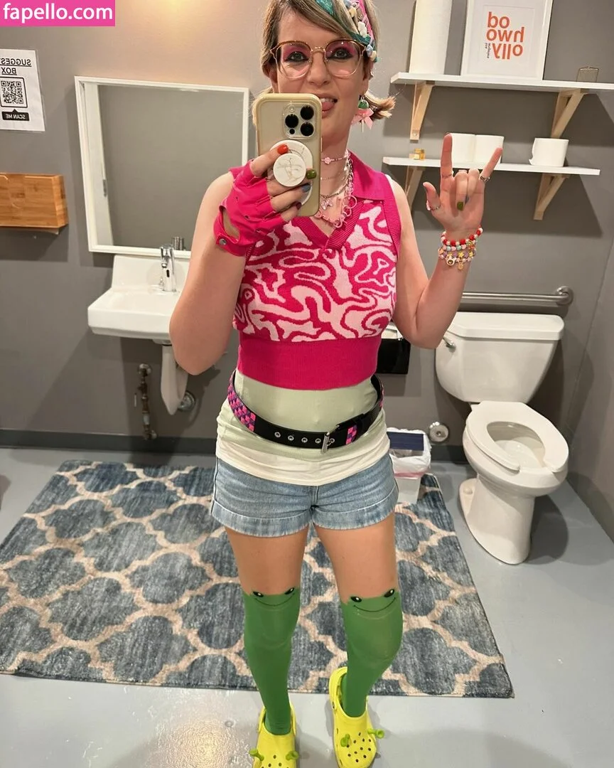 Siobhan Thompson Onlyfans Photo Gallery 