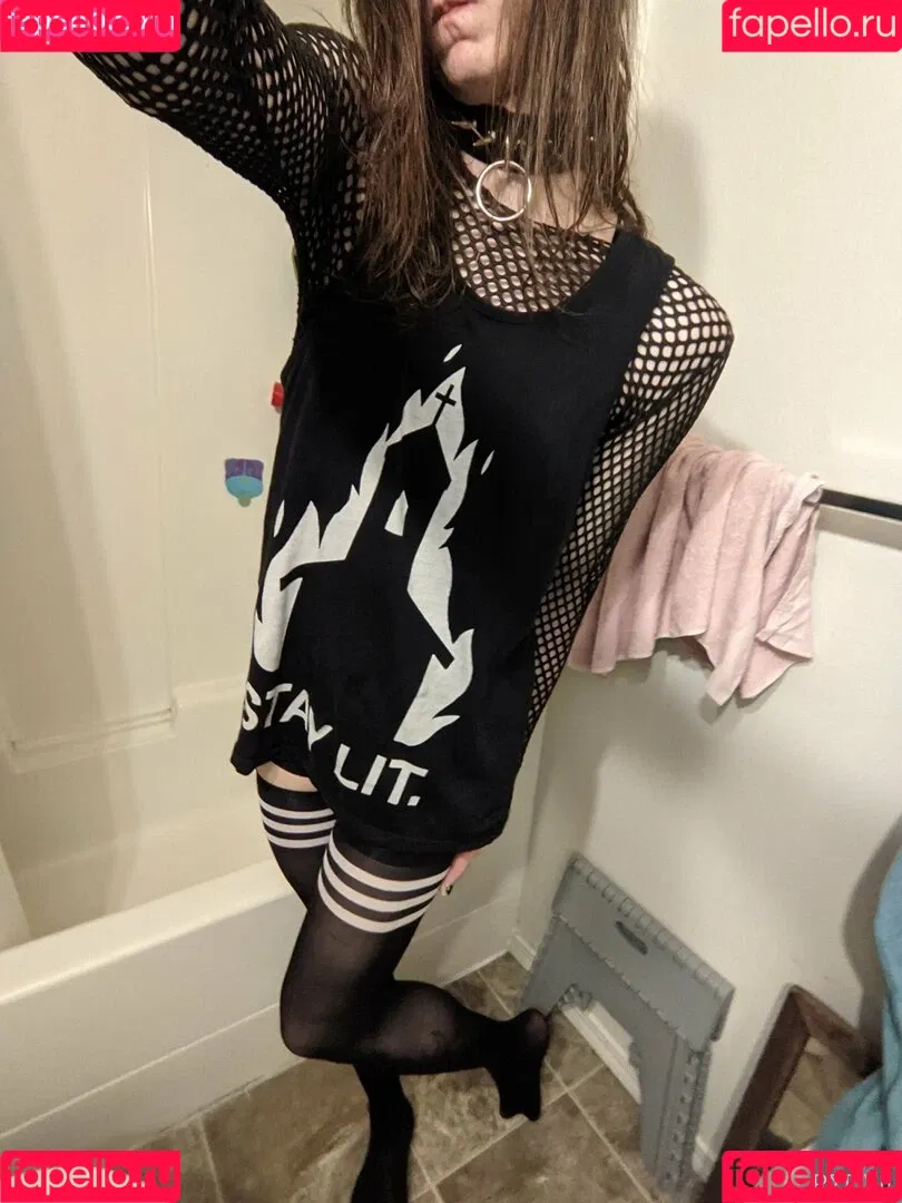 n.somnium Onlyfans Photo Gallery 