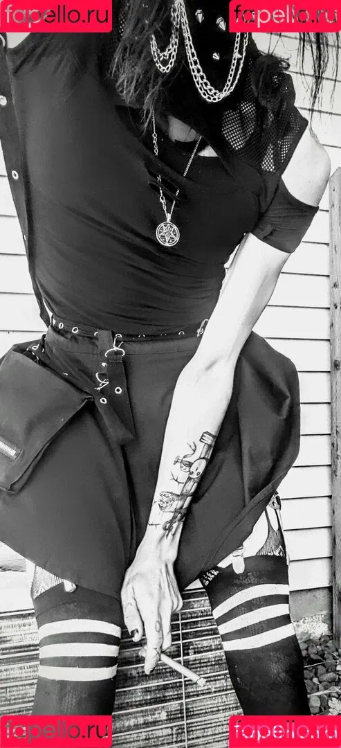 n.somnium Onlyfans Photo Gallery 