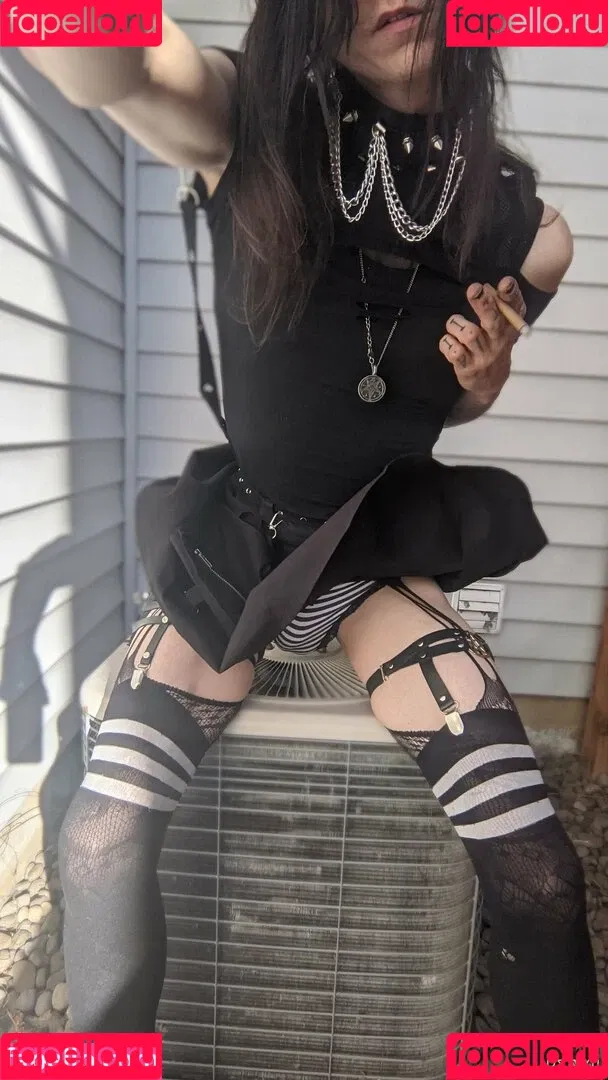 n.somnium Onlyfans Photo Gallery 