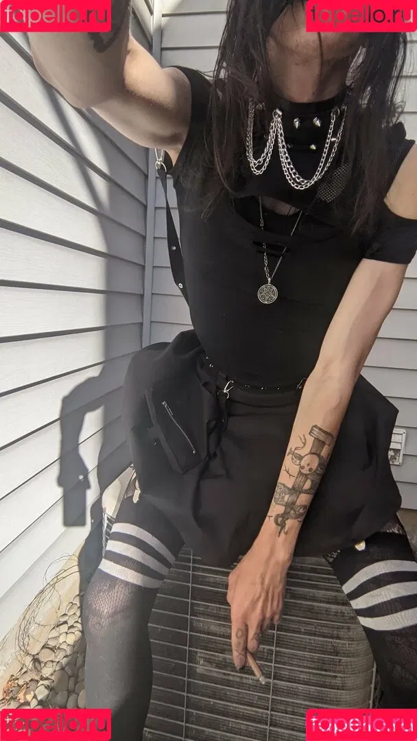 n.somnium Onlyfans Photo Gallery 