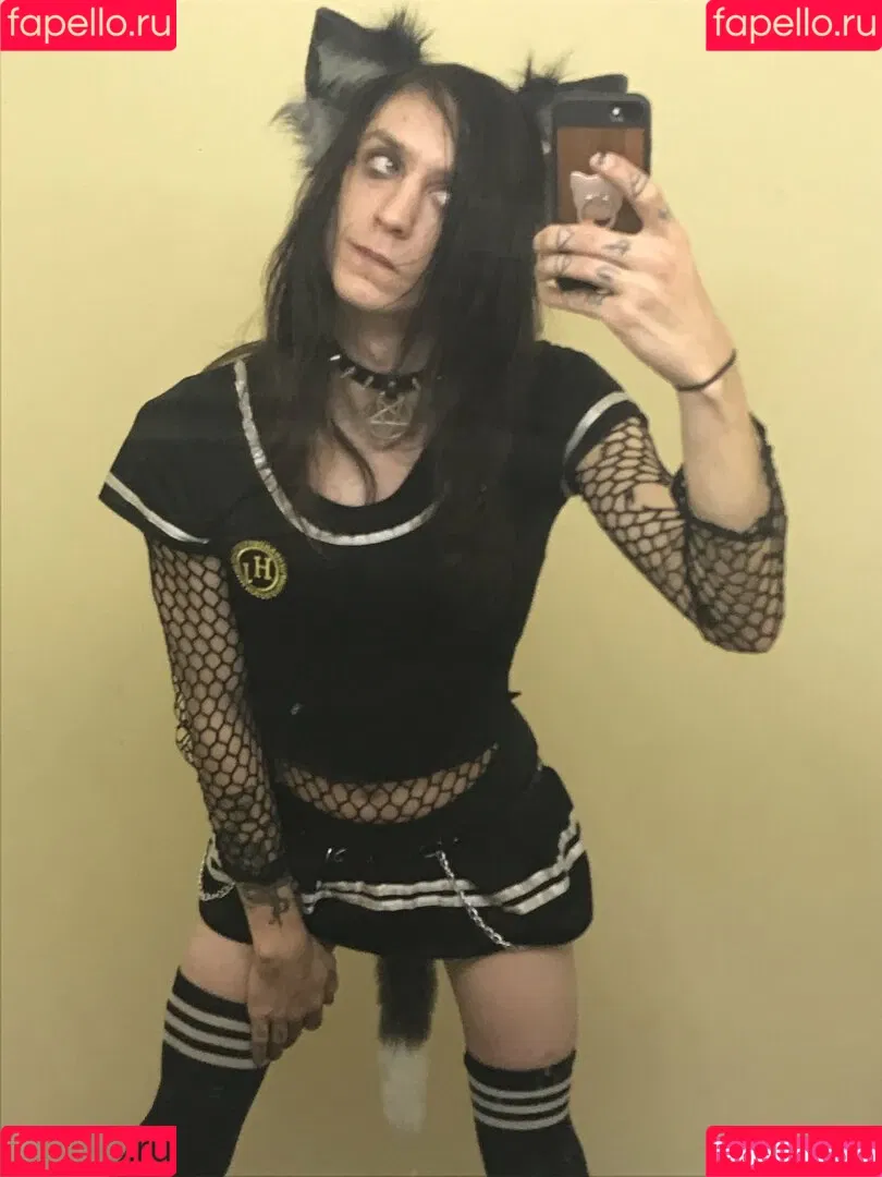 n.somnium Onlyfans Photo Gallery 