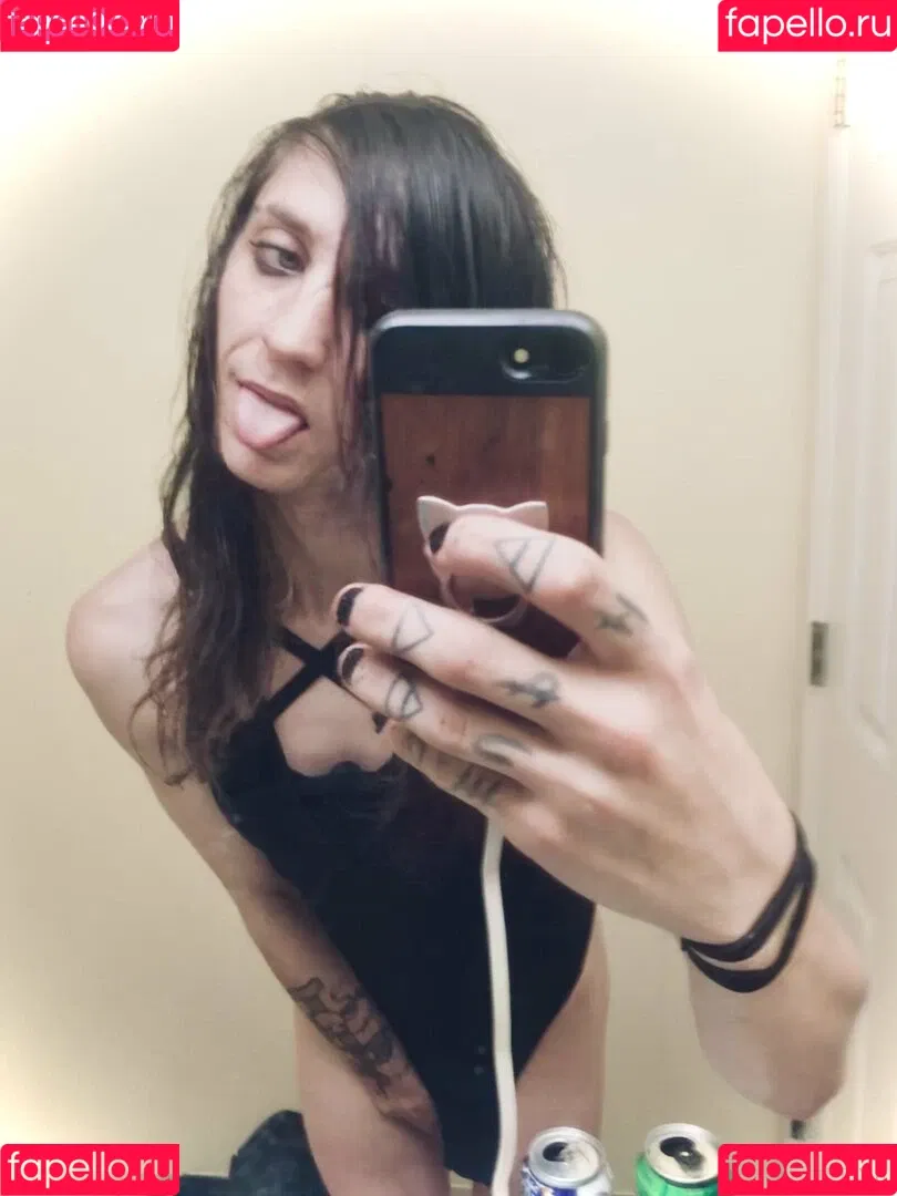 n.somnium Onlyfans Photo Gallery 