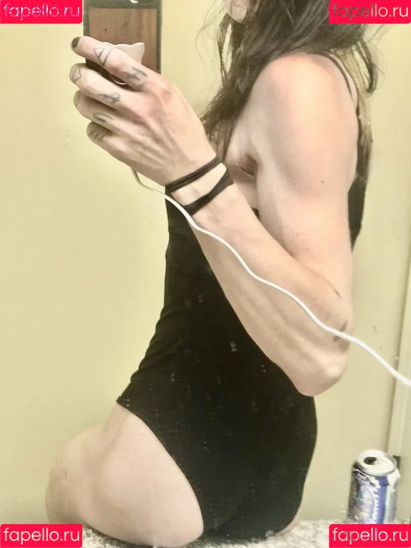 n.somnium Onlyfans Photo Gallery 