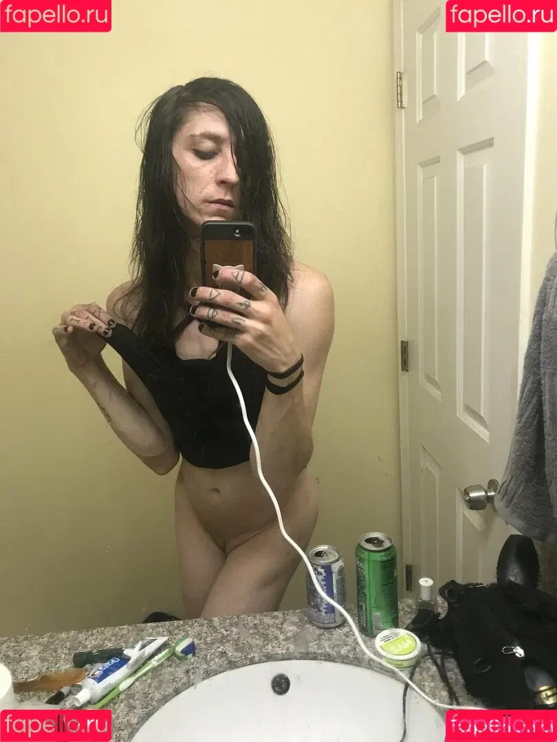 n.somnium Onlyfans Photo Gallery 