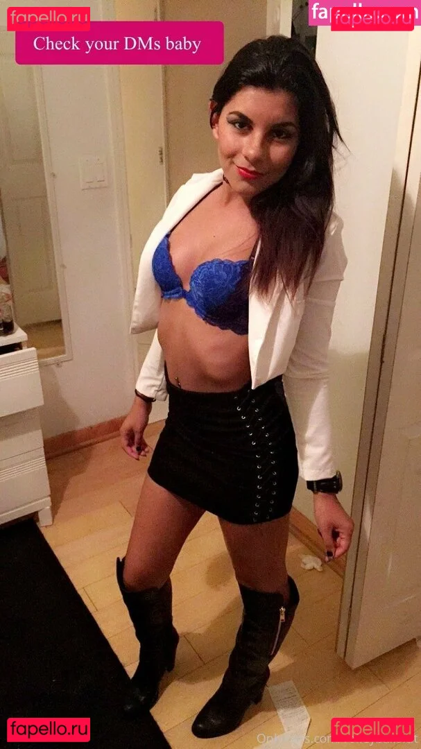 volleyballslut Onlyfans Photo Gallery 