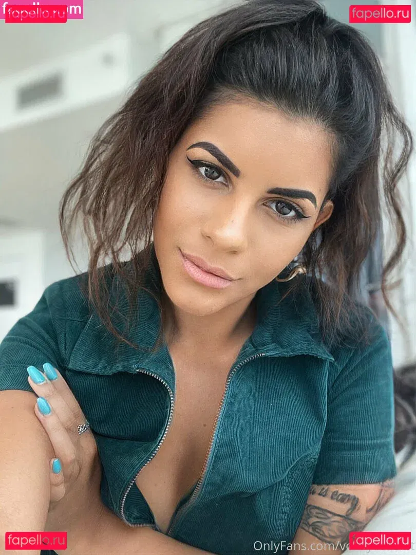 volleyballslut Onlyfans Photo Gallery 