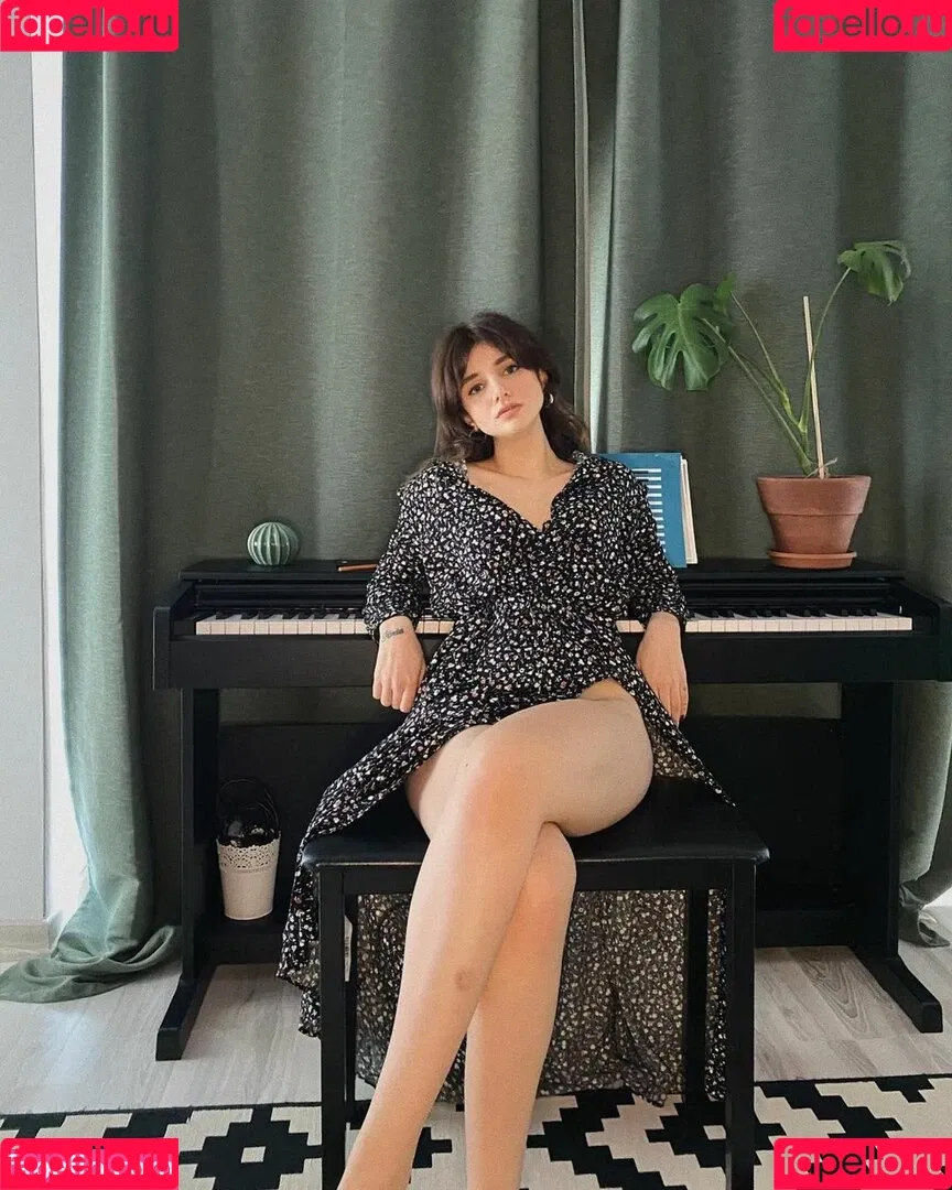 Turkish Beauty Onlyfans Photo Gallery 