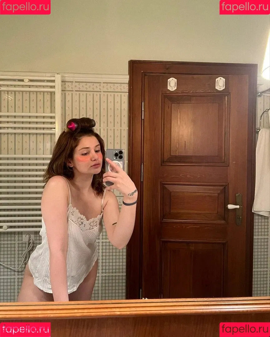 Turkish Beauty Onlyfans Photo Gallery 