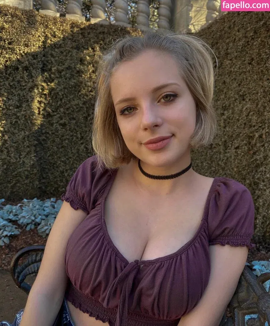 bunni.emmie Onlyfans Photo Gallery 