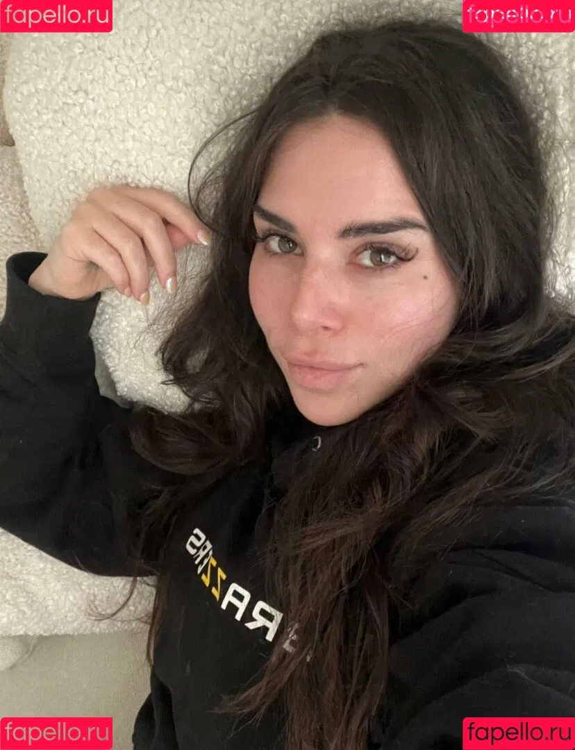 Suttin Onlyfans Photo Gallery 