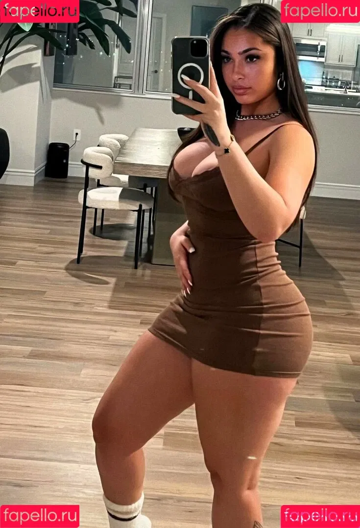 Ash Kash Onlyfans Photo Gallery 
