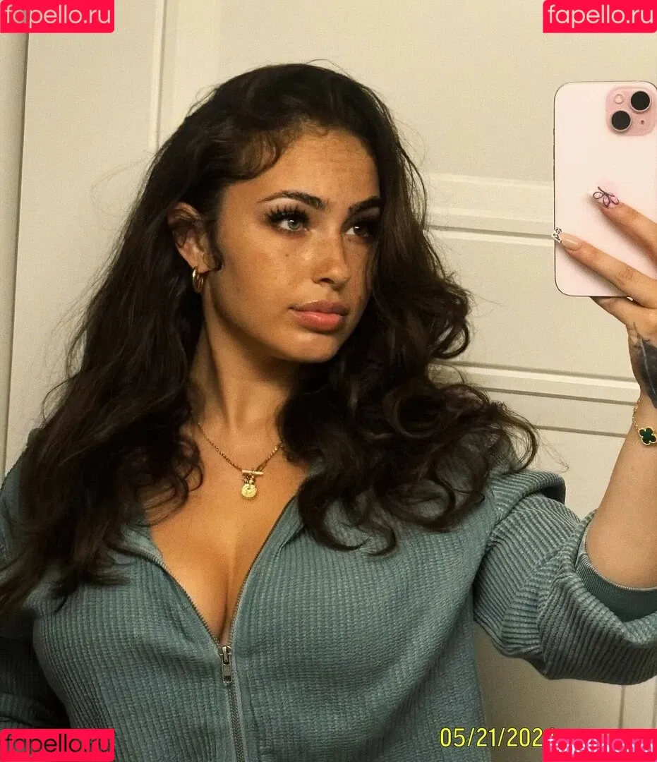 Ash Kash Onlyfans Photo Gallery 
