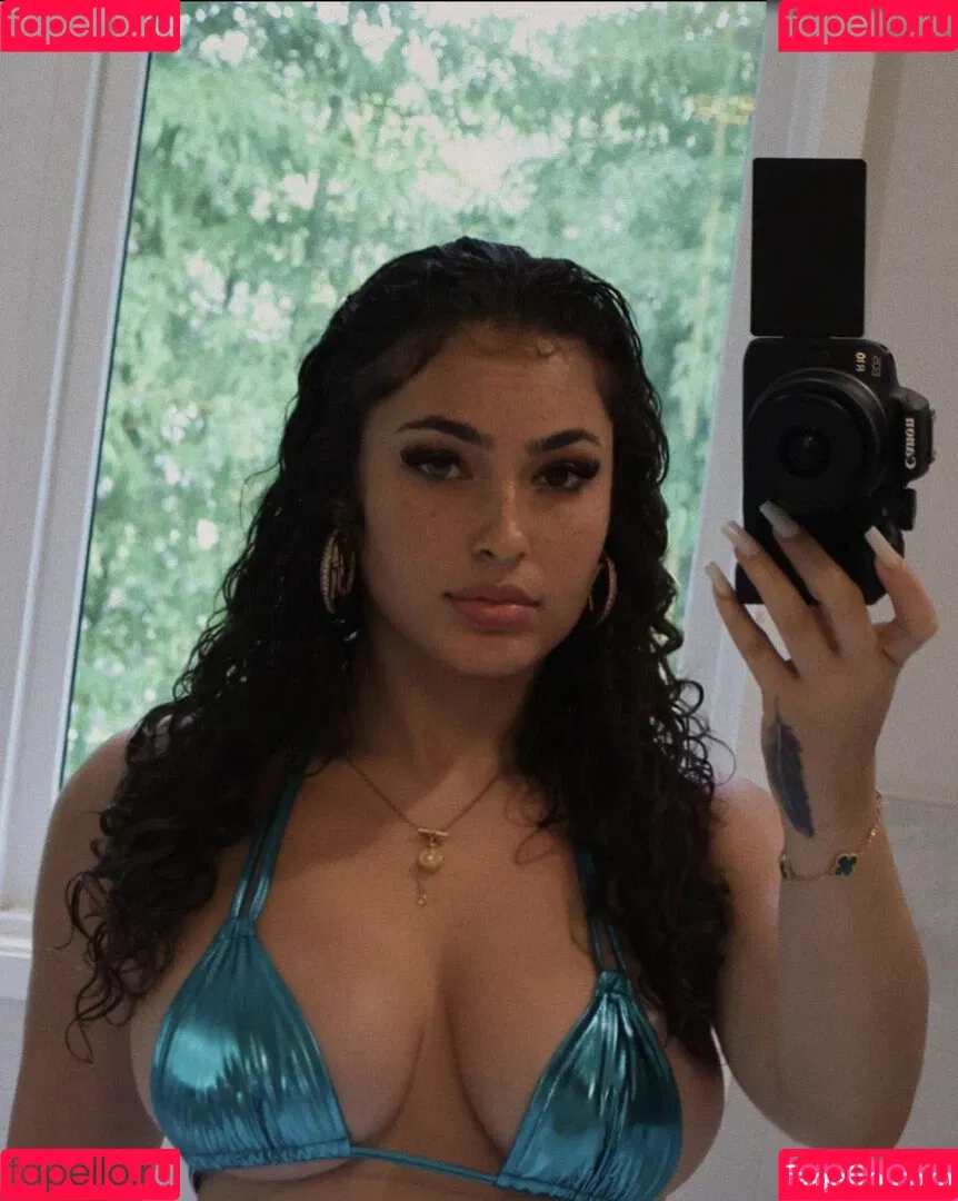 Ash Kash Onlyfans Photo Gallery 