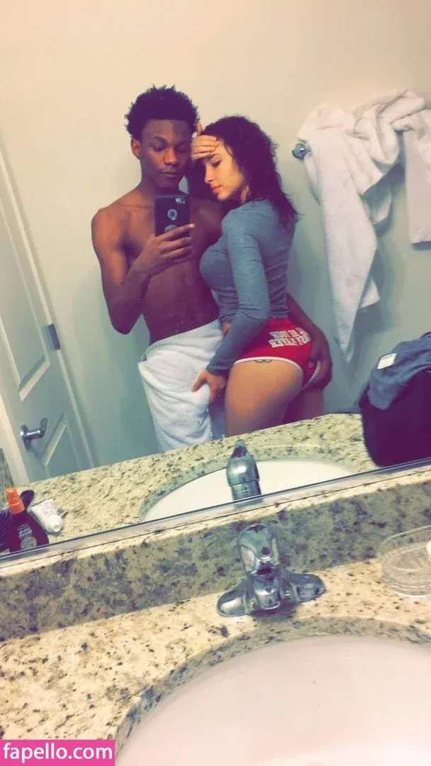 Ash Kash Onlyfans Photo Gallery 