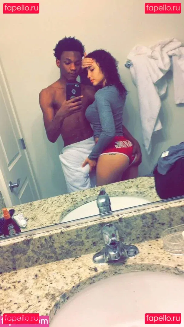 Ash Kash Onlyfans Photo Gallery 