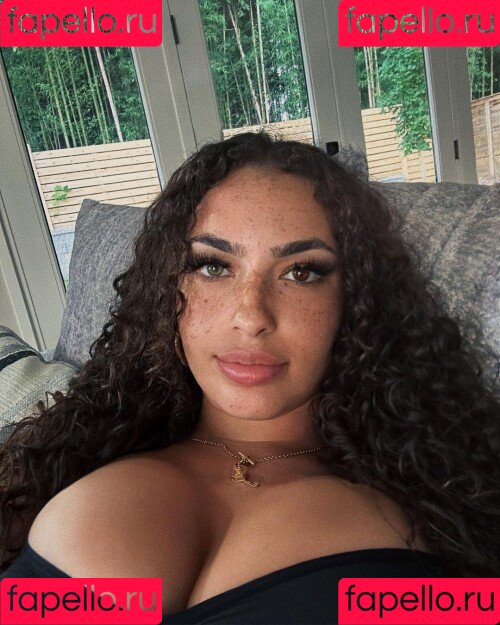 Ash Kash Onlyfans Photo Gallery 