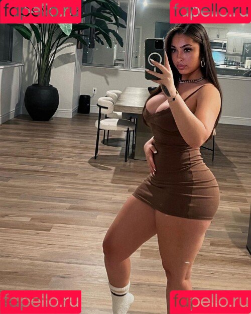 Ash Kash Onlyfans Photo Gallery 