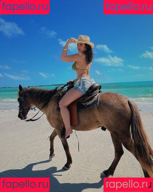 Ash Kash Onlyfans Photo Gallery 